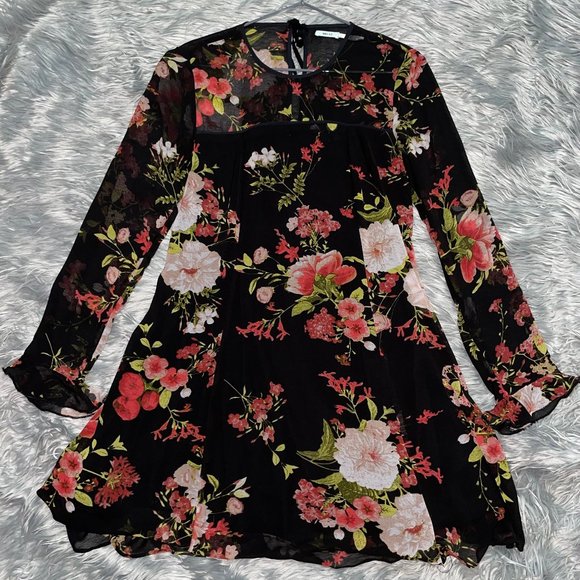 🎉 Bundle Deal: 4 for $20! 🎉 Sheer Black Kimchi Blue floral Dress - Picture 6 of 16